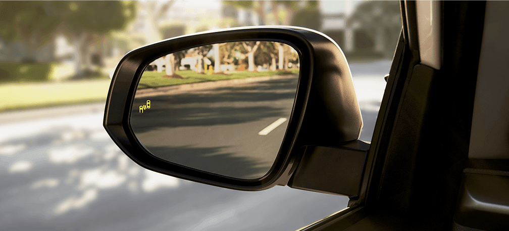 Rav4 available blind spot monitoring Rav4 available blind spot monitoring